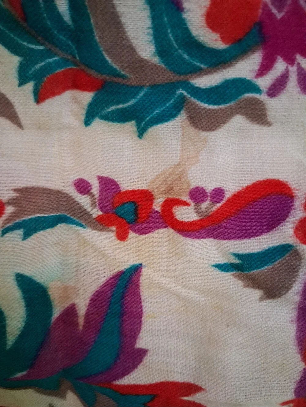 Vera Vintage Wool Floral Square Scarf